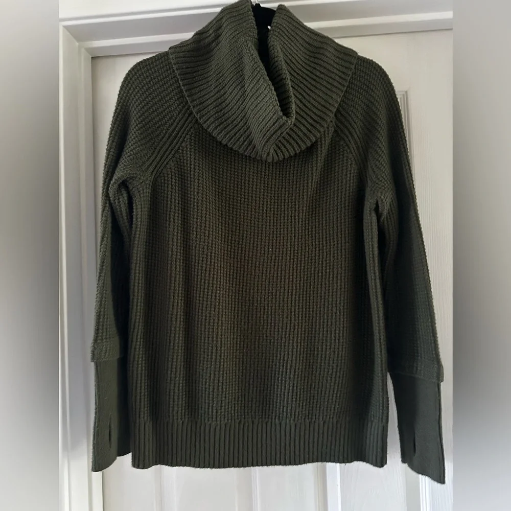 Market & Spruce Deep Olive Green Cowl Neck Sweater - Picture 7 of 9